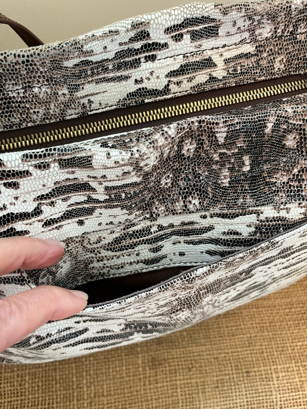 Hobo Bantam Lizard Print Satchel - Picture 8 of 11